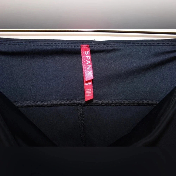 Women’s Spanx Ankle Length Ponte Hem Slit Comfy Leggings Size Medium Navy Blue - Picture 10 of 13